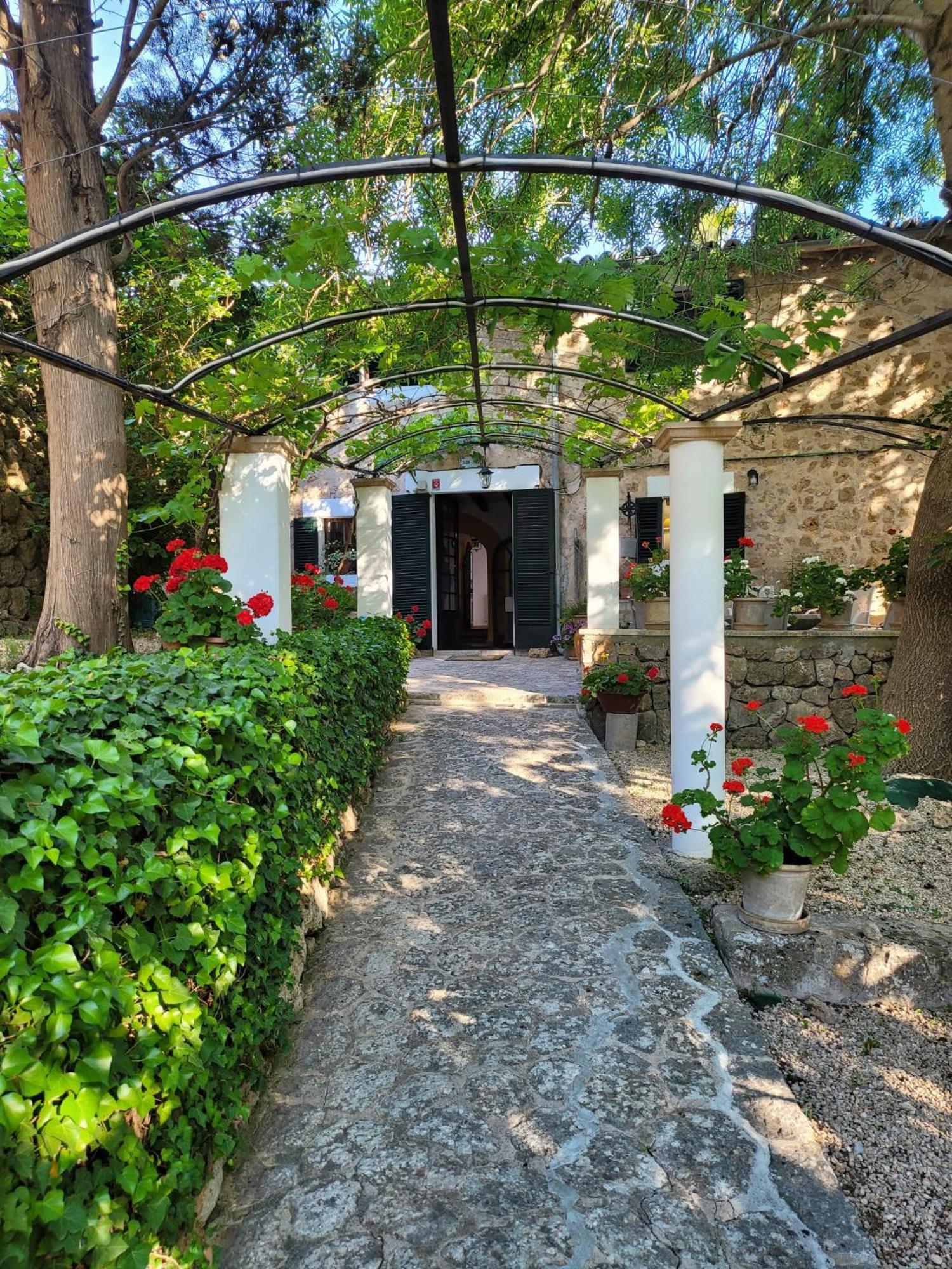 Country house Son Niu Vell-la Hermossa